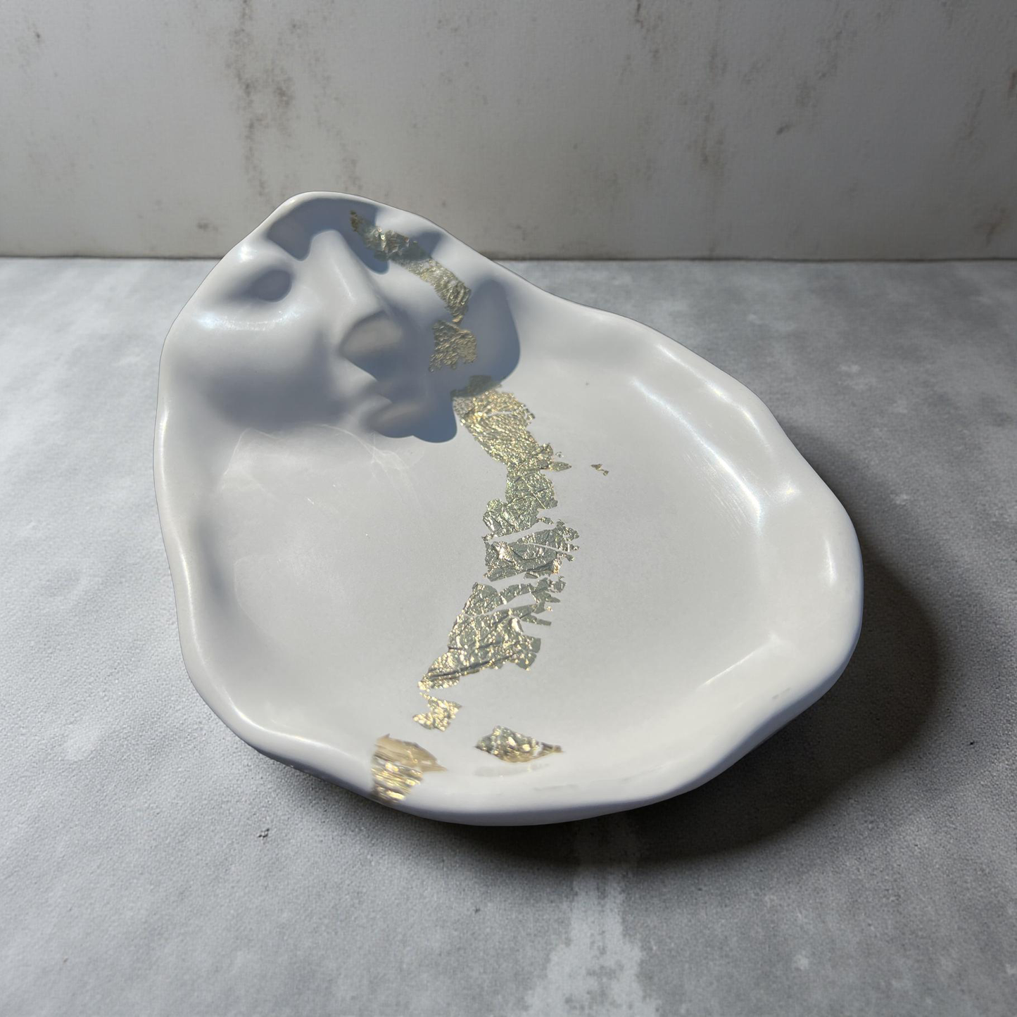Golden Muse Tray