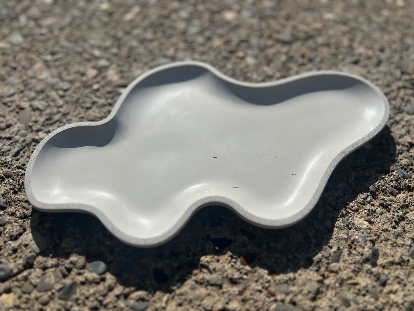 Cloud-Shaped Concrete Tray