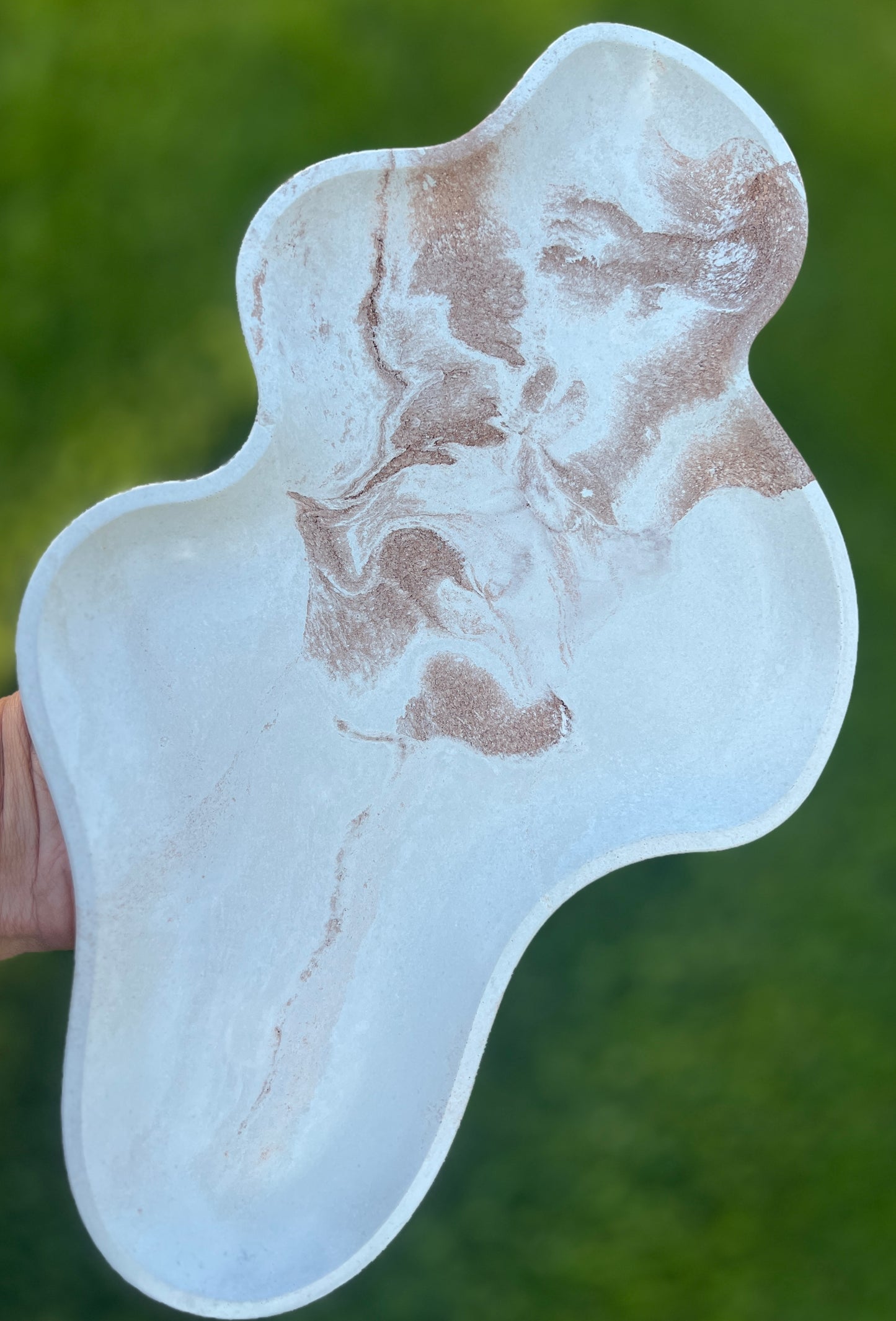 Cloud-Shaped Concrete Tray - Rose Gold