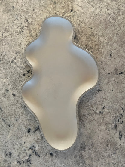 Cloud-Shaped Concrete Tray