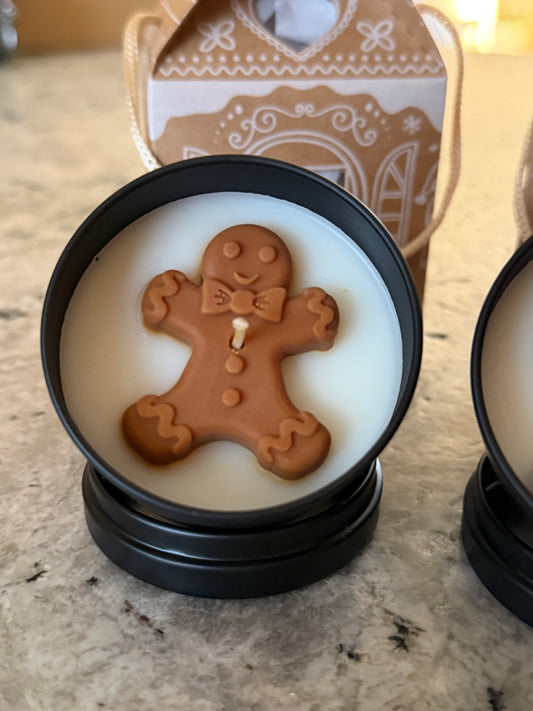 Gingerbread – Classic Soy Wax Candle (4oz) in Gift Box Gingerbread House