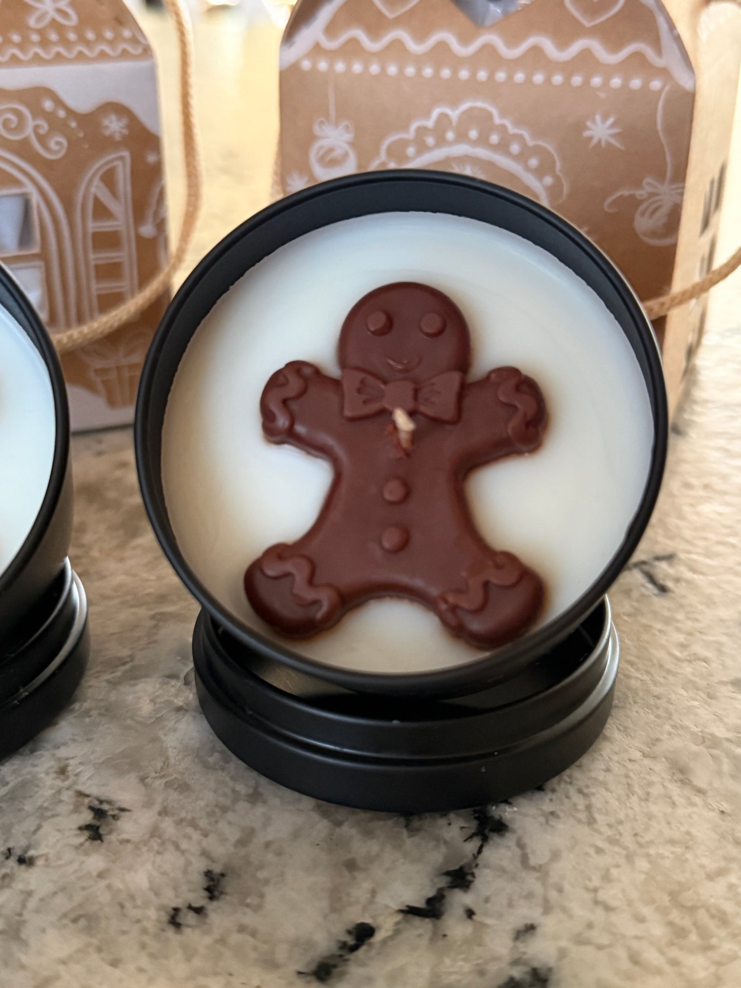 Gingerbread – Classic Soy Wax Candle (4oz) in Gift Box Gingerbread House