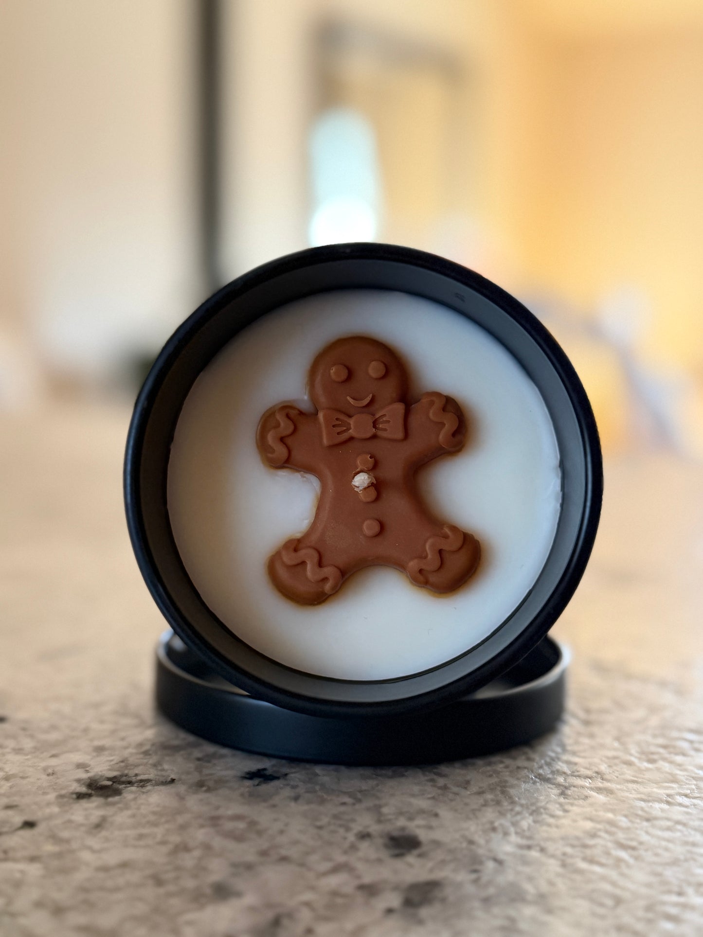 Gingerbread – Classic Soy Wax Candle (8oz) in Custom Burlap Gift Sack